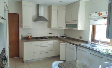 Casa en venta, sector Lomas de Pingueral