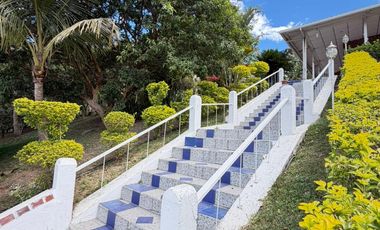 QUINTA A LA VENTA EN EL VALLE DE YUNGUILLA
