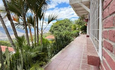 QUINTA A LA VENTA EN EL VALLE DE YUNGUILLA