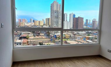SE ARRIENDA DEPTO EN EDIFICIO LIBERTAD.