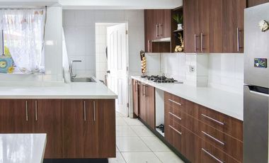 La Reina - Casa en Condominio tranquilo. Familiar