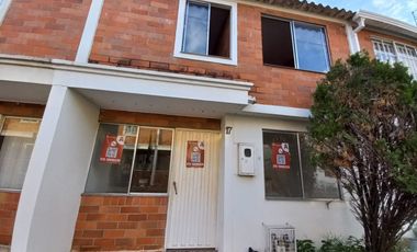 ARRIENDO CASA BARRIO SAN JORGE 2 GIRON