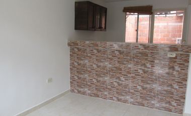 ARRIENDO CASA BARRIO SAN JORGE 2 GIRON