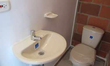 ARRIENDO CASA BARRIO SAN JORGE 2 GIRON