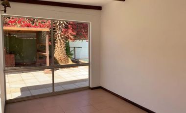 GRAN CASA PAJE. LOS OLIVOS (A PASOS DEL JUMBITO)