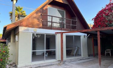 GRAN CASA PAJE. LOS OLIVOS (A PASOS DEL JUMBITO)
