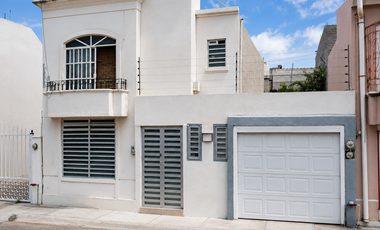 Casa en venta en Villas de Plateros, Fresnillo, Zacatecas.