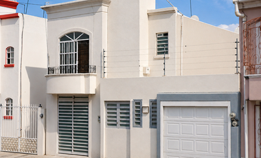 Casa en venta en Villas de Plateros, Fresnillo, Zacatecas.