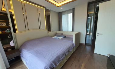 Luxury 3-Storey Detached House for Sale | Beautiful Built-ins & Private Courtyard Baan Klang Muang CLASSE Ekkamai-Ramintra (CLASSE Villa)