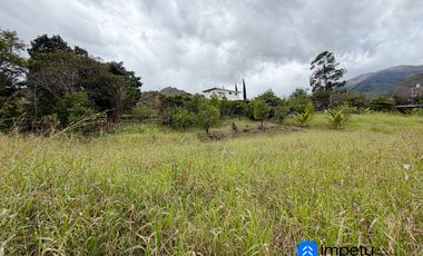 En venta terreno con media agua en Malacatos sector las cucardas