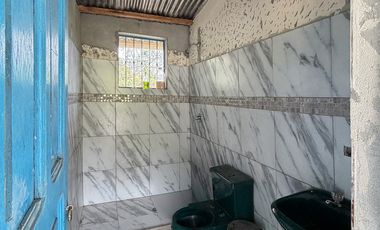En venta terreno con media agua en Malacatos sector las cucardas