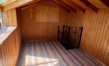 Casa esquina de 3 pisos en arriendo, Talagante