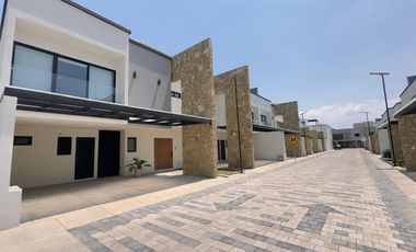 VENTA, CASA METEPEC, ZONA DORADA, CASA CLUB Y AMENIDADES