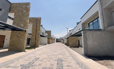 VENTA, CASA METEPEC, ZONA DORADA, CASA CLUB Y AMENIDADES