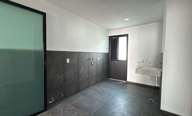 VENTA DE CASA, UBICACIÓN ESTRATEGICA, METEPEC