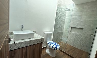 VENTA DE CASA, UBICACIÓN ESTRATEGICA, METEPEC