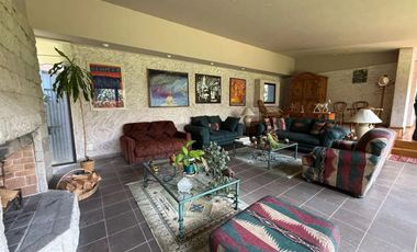 Casa en Venta – Cerrada Tehuixtle , Valle Escondido, CDMX