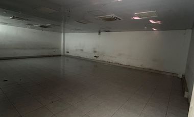 SE ALQUILA LOCAL CASA COMERCIAL EN CALI SECTOR DE CHIPICHACHAPE LA FLORA