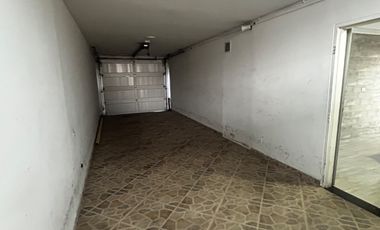 SE ALQUILA LOCAL CASA COMERCIAL EN CALI SECTOR DE CHIPICHACHAPE LA FLORA