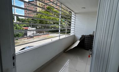 SE ALQUILA LOCAL CASA COMERCIAL EN CALI SECTOR DE CHIPICHACHAPE LA FLORA