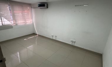 SE ALQUILA LOCAL CASA COMERCIAL EN CALI SECTOR DE CHIPICHACHAPE LA FLORA