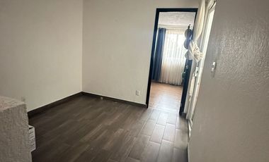 Cofradía III Casa Con Excedente de Terreno y Ampliaciones En RENTA