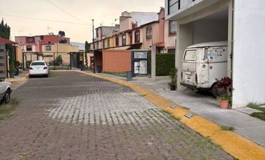 Cofradía III Casa Con Excedente de Terreno y Ampliaciones En RENTA