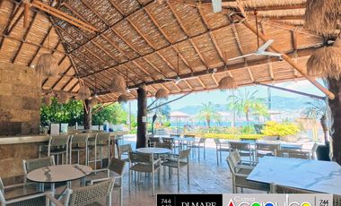 Villa Alejandra, departamento de lujo en venta, acceso a playa y muelle propio, Acapulco.