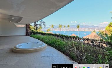 Villa Alejandra, departamento de lujo en venta, acceso a playa y muelle propio, Acapulco.