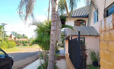 Casa grande en venta en el Centro de Dos de Mayo Misiones