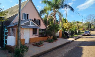 Casa grande en venta en el Centro de Dos de Mayo Misiones