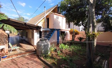Casa grande en venta en el Centro de Dos de Mayo Misiones