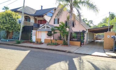 Casa grande en venta en el Centro de Dos de Mayo Misiones