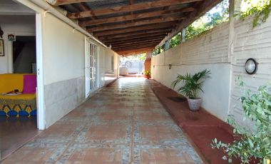 Casa grande en venta en el Centro de Dos de Mayo Misiones