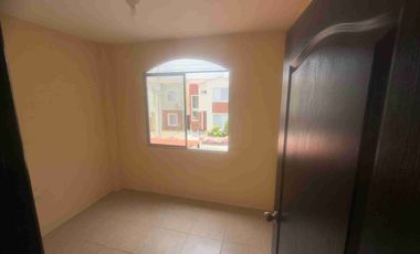 Alquilo Casa en Urb. Villa Itlaia Et Genova