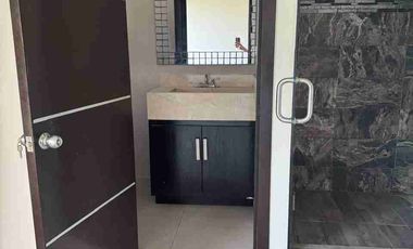 Traspaso bonita residencia pague solo $2,275,000 por una casa de casi 4 millones