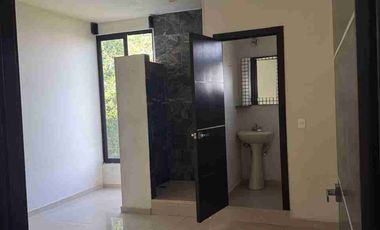 Traspaso bonita residencia pague solo $2,275,000 por una casa de casi 4 millones
