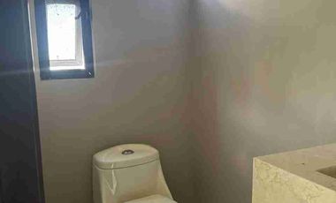 Traspaso bonita residencia pague solo $2,275,000 por una casa de casi 4 millones