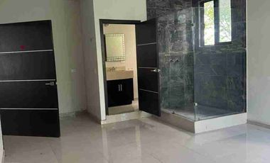 Traspaso bonita residencia pague solo $2,275,000 por una casa de casi 4 millones