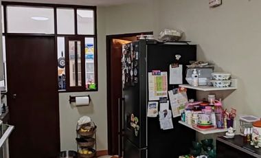 VENDO LINDA CASA EN LA MEJOR ZONA DE MAYORAZGO