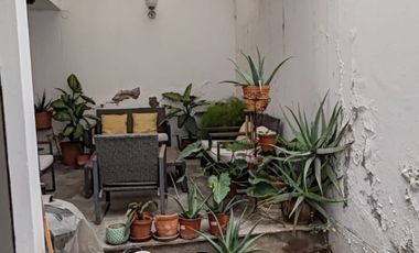VENDO LINDA CASA EN LA MEJOR ZONA DE MAYORAZGO