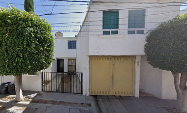 CASA EN VENTA EN SAN ANGEL 1 SECCION, SAN LUIS POTOSI, SLP- SF
