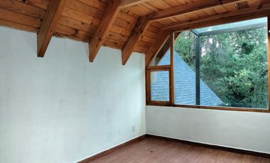 Renta de cabaña con hermoso jardín