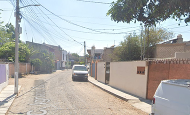 SE VENDE CASA EN REMATA BANCARIO EN AJIJIC, SAN ANTONIO TLAYAPACAN, JALISCO ! SOLO CONTADO.
