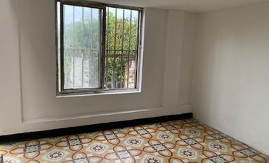 Venta Casa de dos niveles mas terraza Vehicular Via Pereira Armenia Kilometro 5