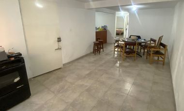 CASA AMPLIA, SEGURA Y SIN PROBLEMAS DE AGUA EN MORELIA, SALIDA A QUIROGA CON 175M2 CONSTRUCCIÓN