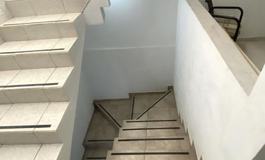 CASA AMPLIA, SEGURA Y SIN PROBLEMAS DE AGUA EN MORELIA, SALIDA A QUIROGA CON 175M2 CONSTRUCCIÓN