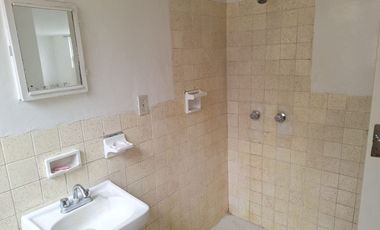 DEPARTAMENTO EN 1ER NIVEL EN RENTA