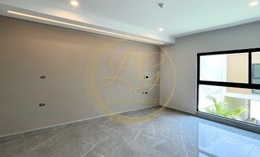 Residencia nueva de 4 recámaras con 1 en planta baja y amplio jardín