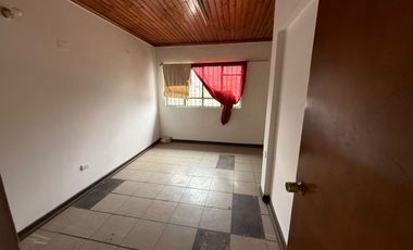 Se arrienda segundo piso de propiedad en pleno corazón de La Calera